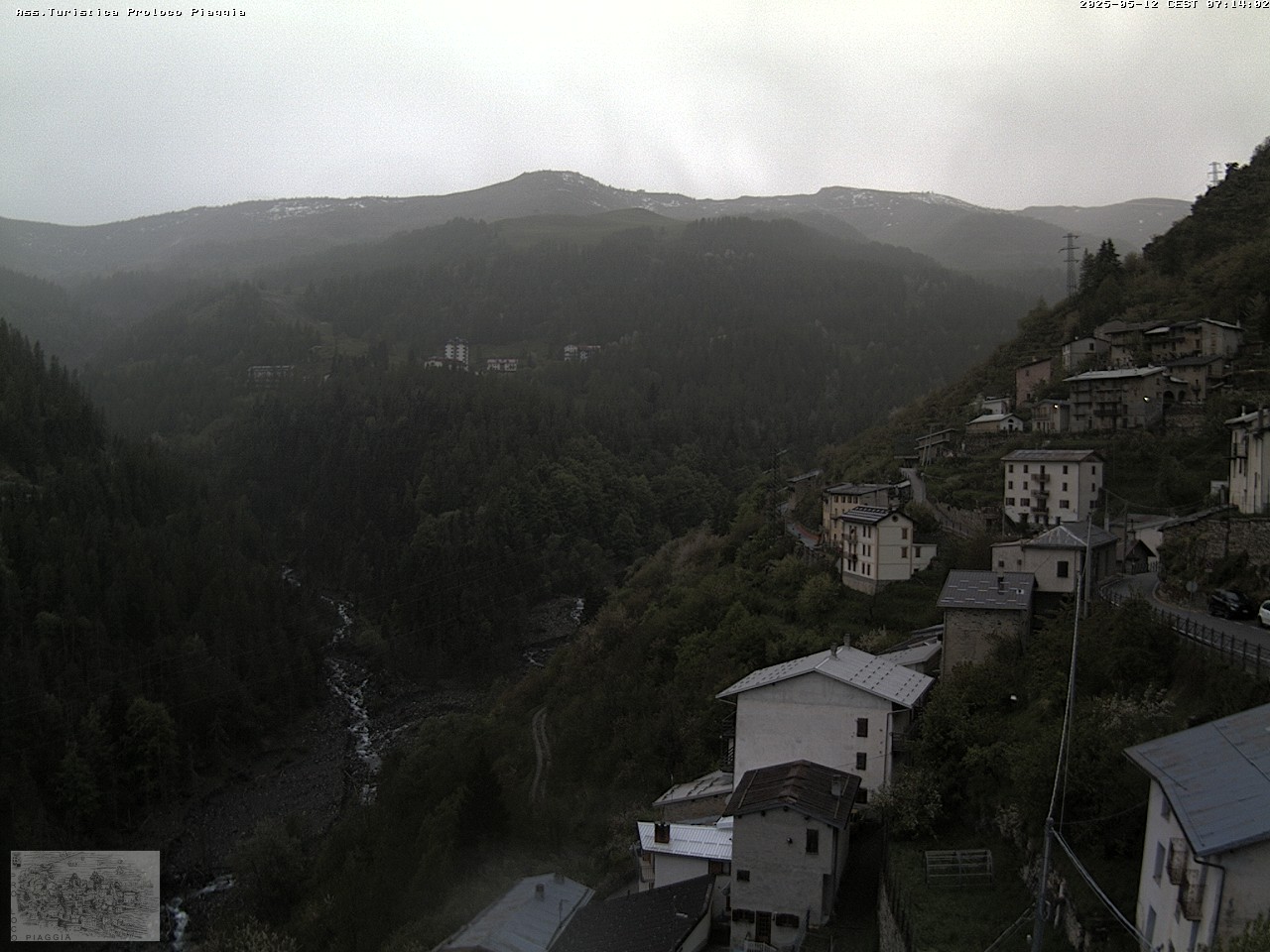 immagine della webcam nei dintorni di Dolcedo: webcam Triora
