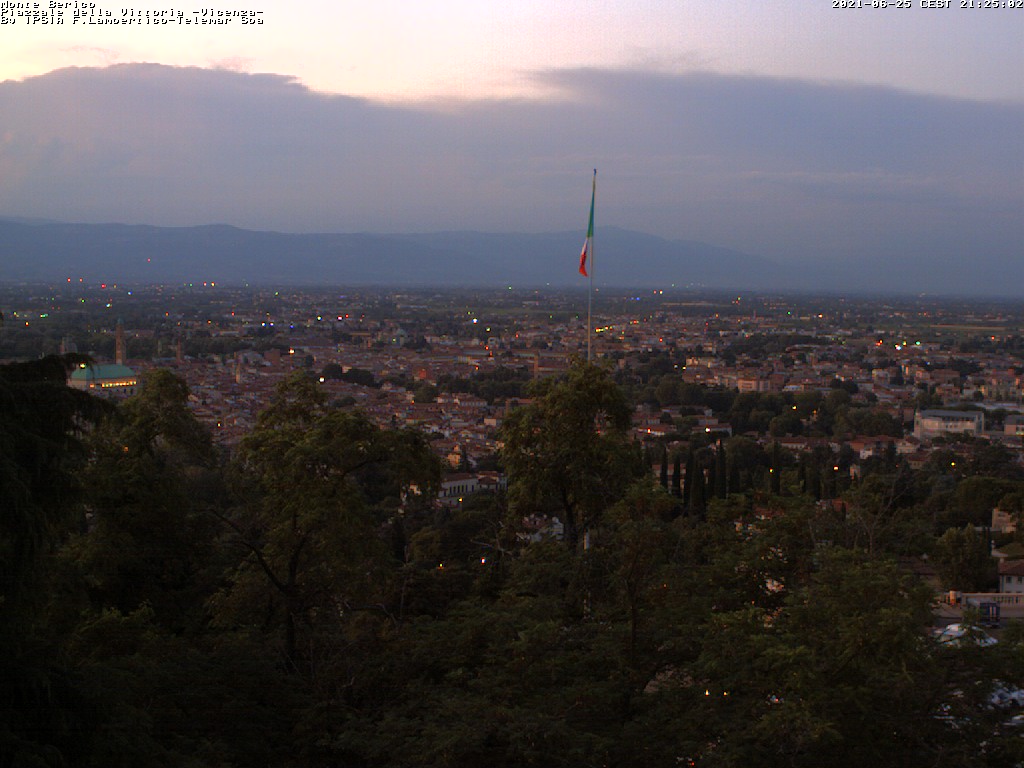 immagine della webcam nei dintorni di Trissino: webcam Vicenza